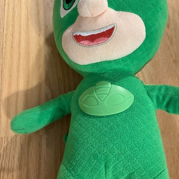 PJ MASKS DISNEY GREEN GECKO FROG BOX PLUSH 15" SOFT TOY TALKING EUC Stuffed Toy - Picture 5 of 8